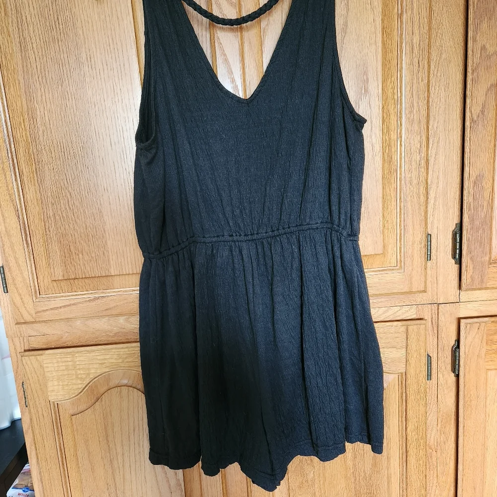 Romper - Picture 1 of 2